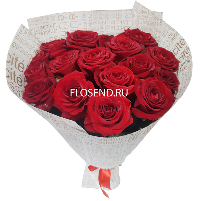 Букет «17 красных роз»